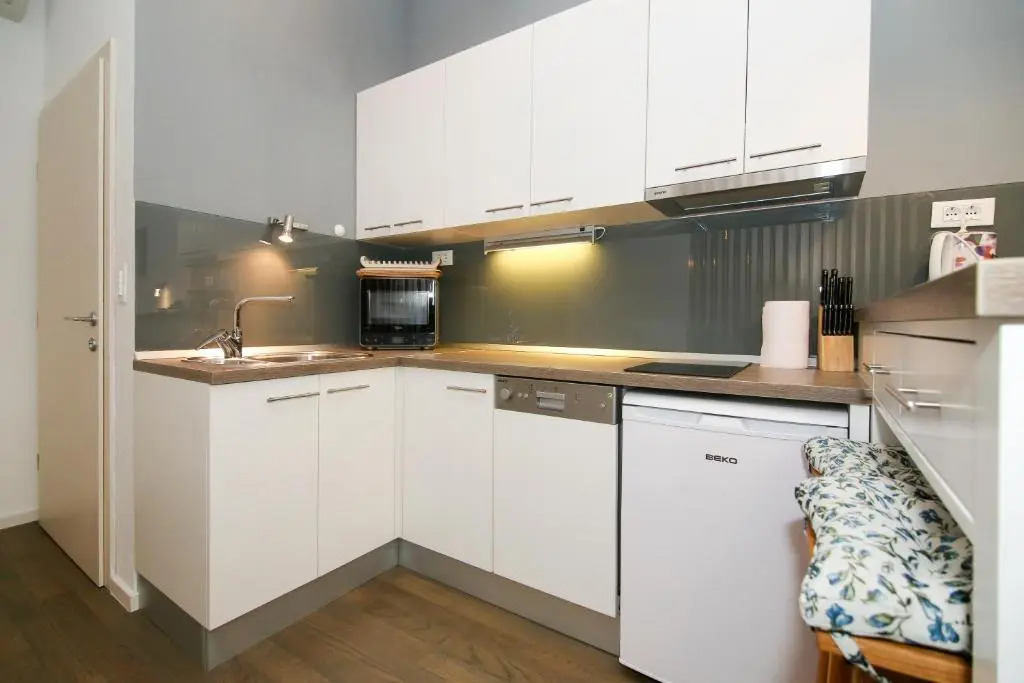 Anna Apartments