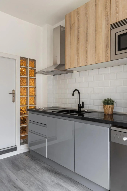BNBHolder Calm Duplex RETIRO FREE PARKING