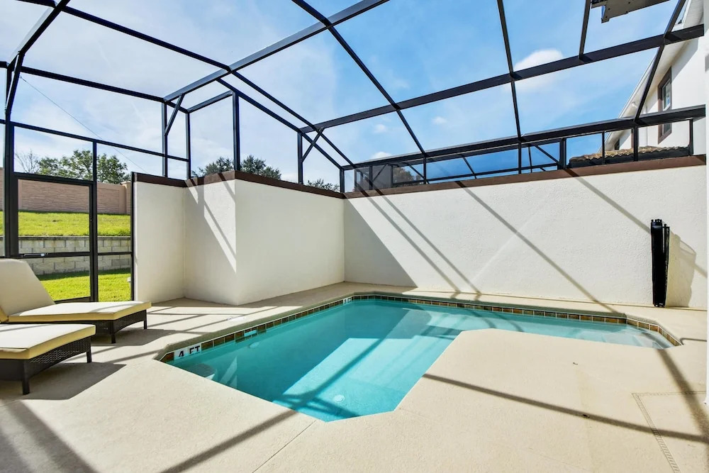 Regal Splendor Villa by VillaDirect