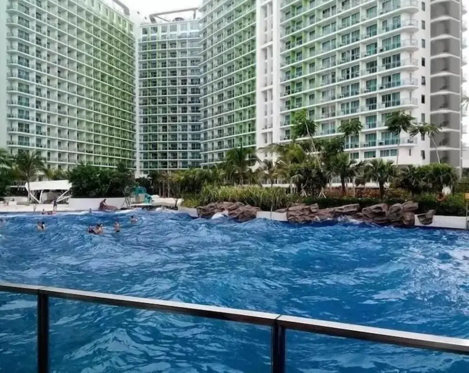 Urban Oasis Staycation