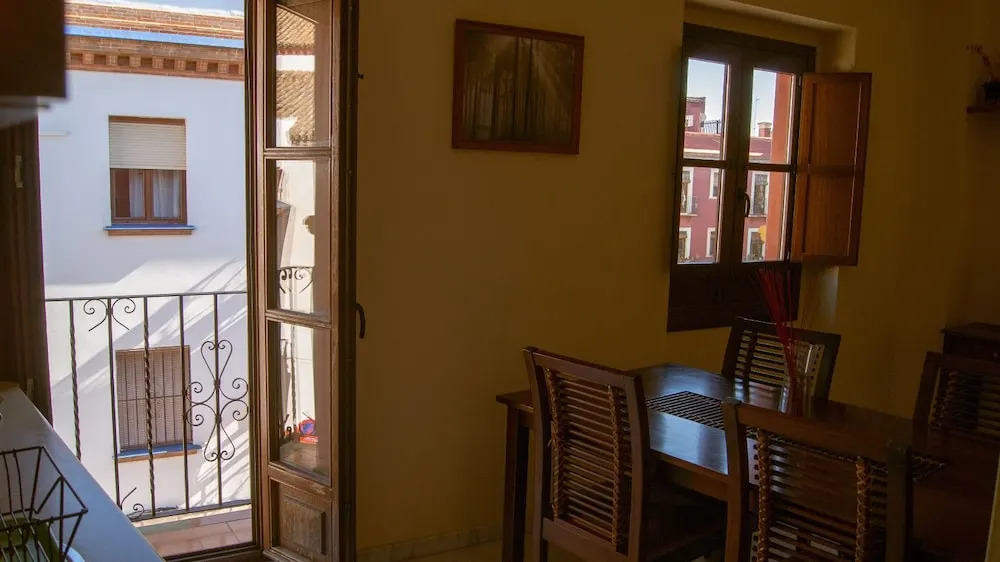 Sweet Sevilla Apartments