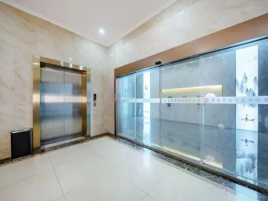 Zuntai Business Hotel