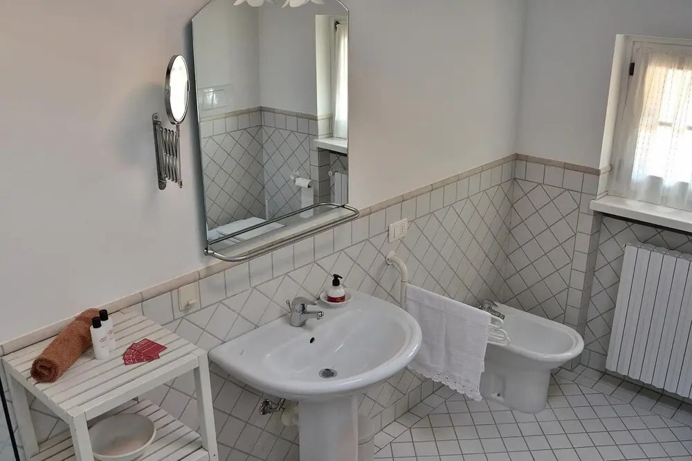 Villa Gasco - 7 Sleeps With Pool in Pacengo di Lazise