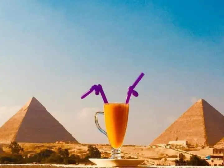 Desert pyramids studio