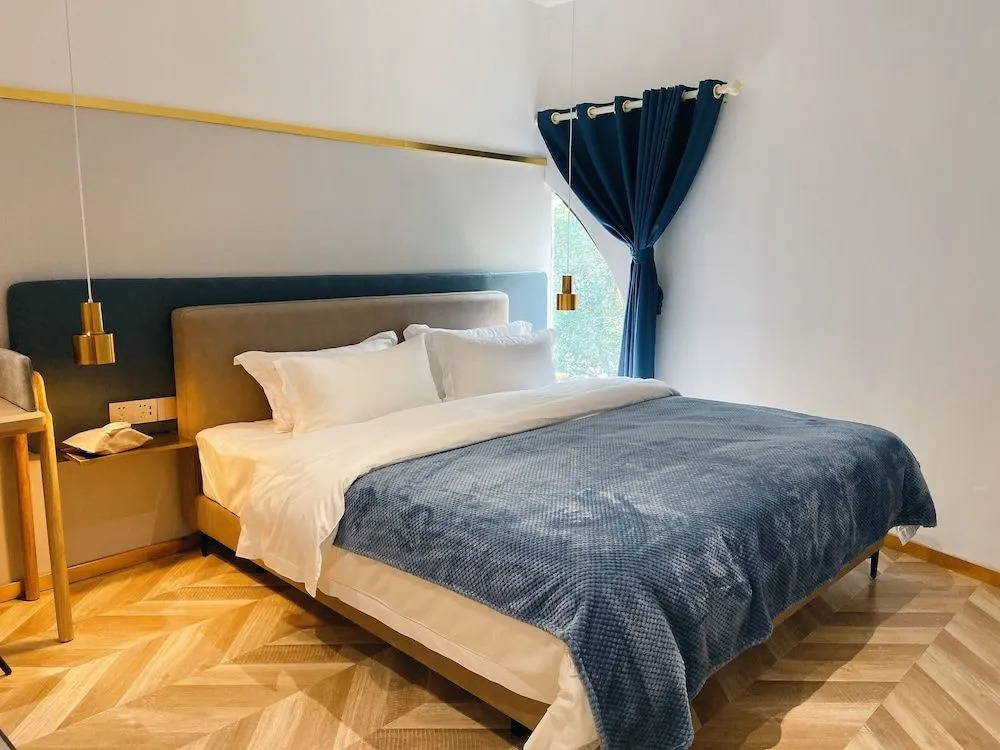 Lia Hotel