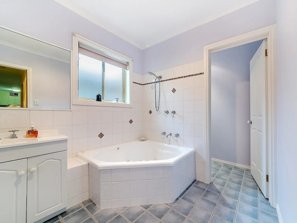 Cosy Unit at 2-3 Wyndham in Cowes