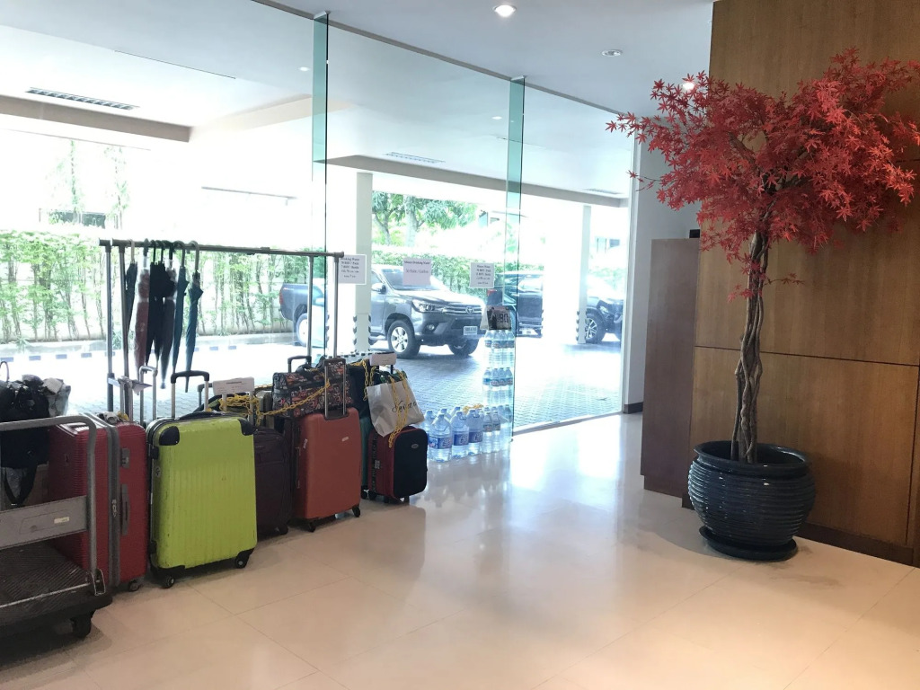 Bangkok Patio BTS Sanam Pao