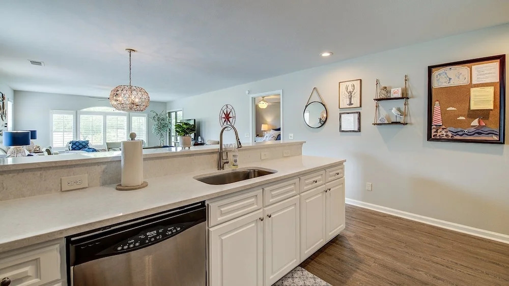 Anchors Away Ii In This Spacious And Beautiful Condo Overlooking Pond And 4th Hole 2 Bedroom Condo by Peace Vacations