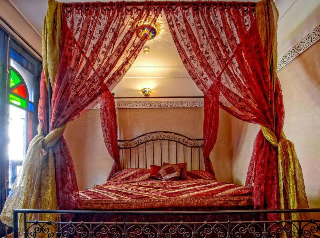 Riad Basim