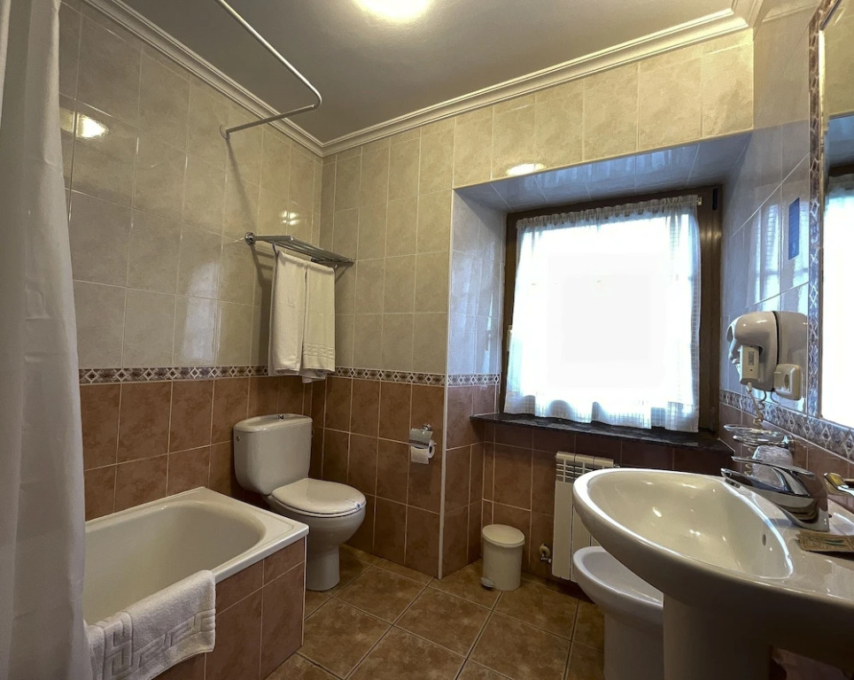 Hotel Rural "La Ruta De Cabrales"