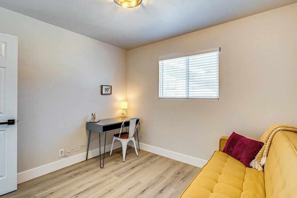 Pet-friendly Rental, Fenced Yard in Rancho Cordova