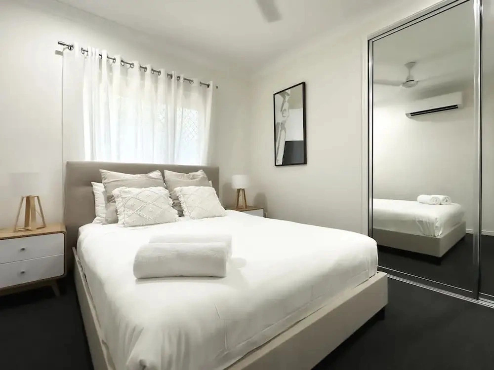 The Nook - Pet Family-friendly 4-bedroom