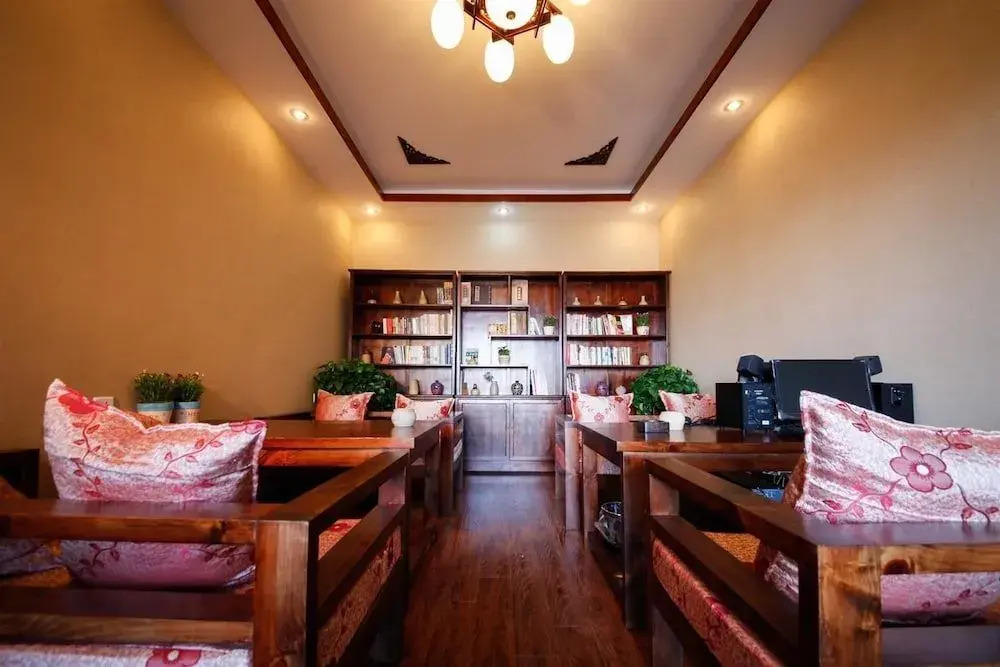 Siya Xiaozhu Hotel