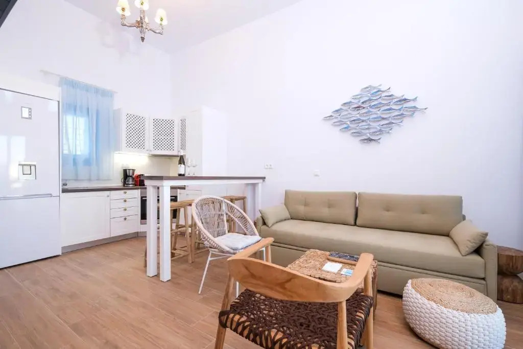 Aelia Collection Suites