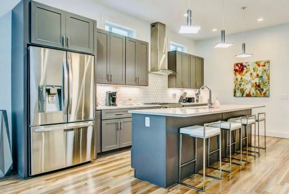 2 Modern Luxurious Side by Side Townhomes by Music City Luxury Stays