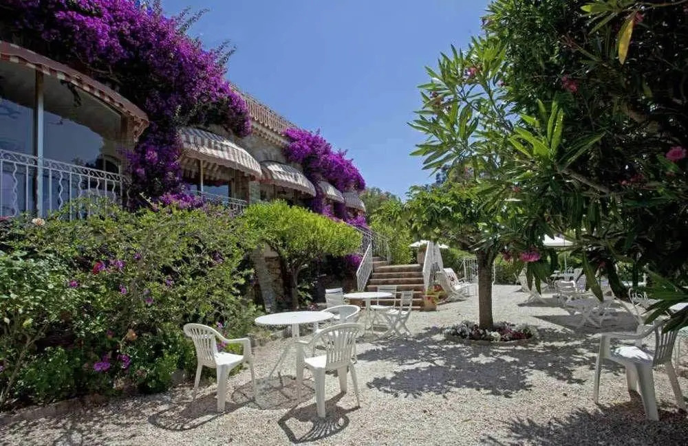Hotel Belle Vue