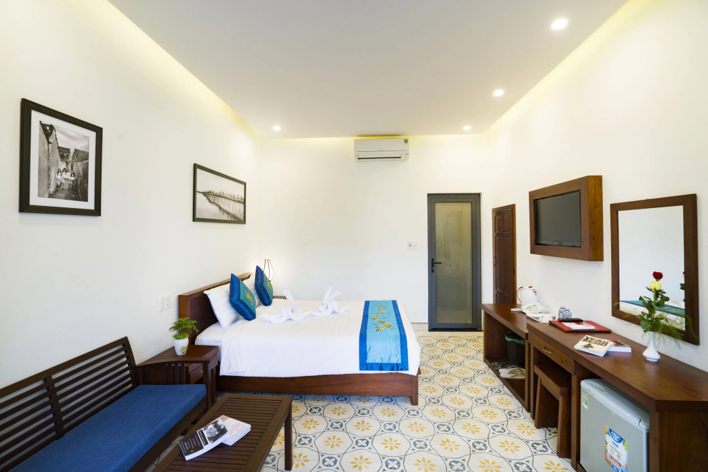River Waves Villa
