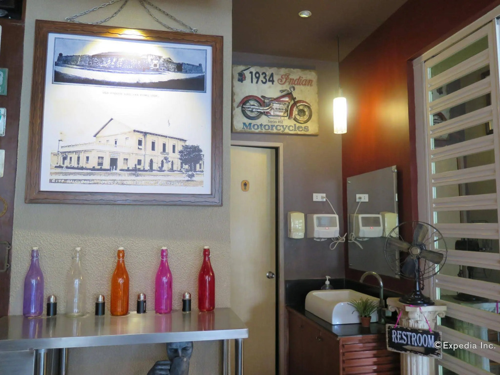 La Gloria Residence Inn