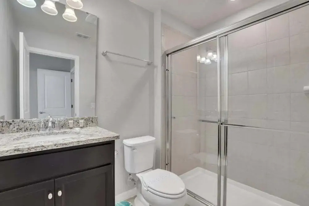 Your Enchanted Take Me Away Townhome! 5 Bedroom Townhouse