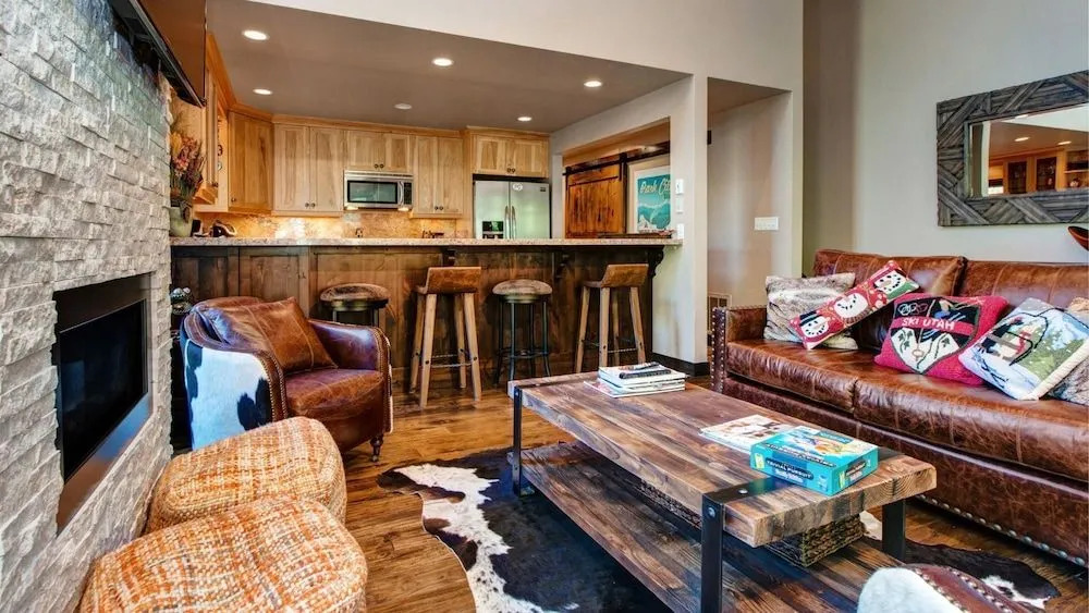 3 Kings Mountain Vista 2 Bedroom Home by RedAwning