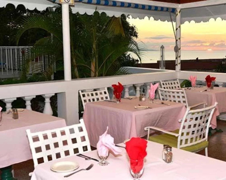 El Greco Resort