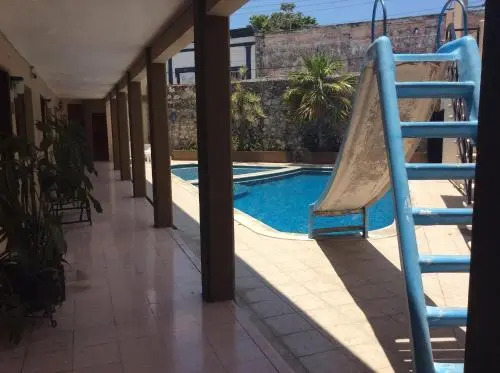 Hotel Aaktun Kay