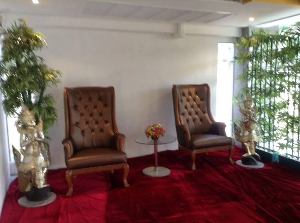 Pohseen Hotel