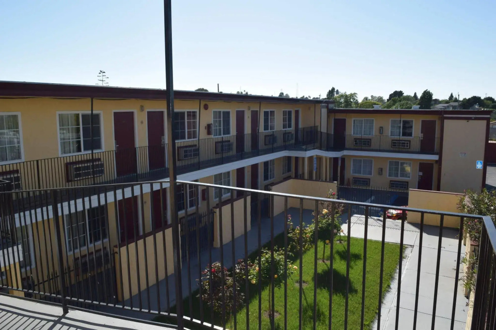Motel 7 - Near Six Flags, Vallejo - Napa Valley