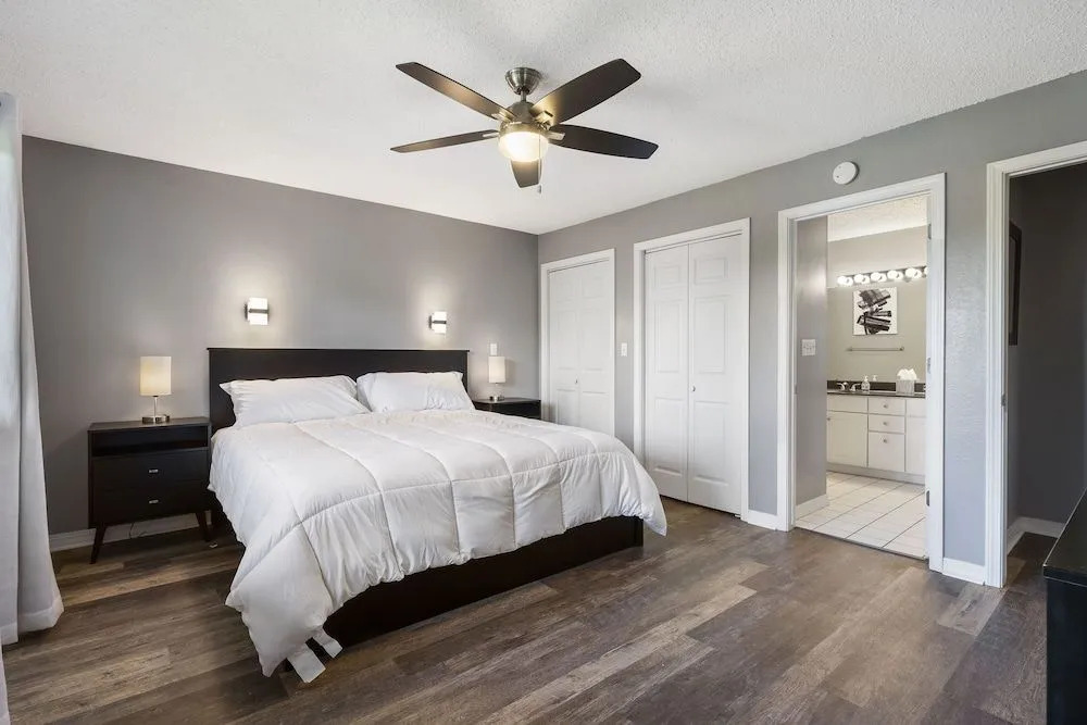 Pool View Oasis - Community Amenities
