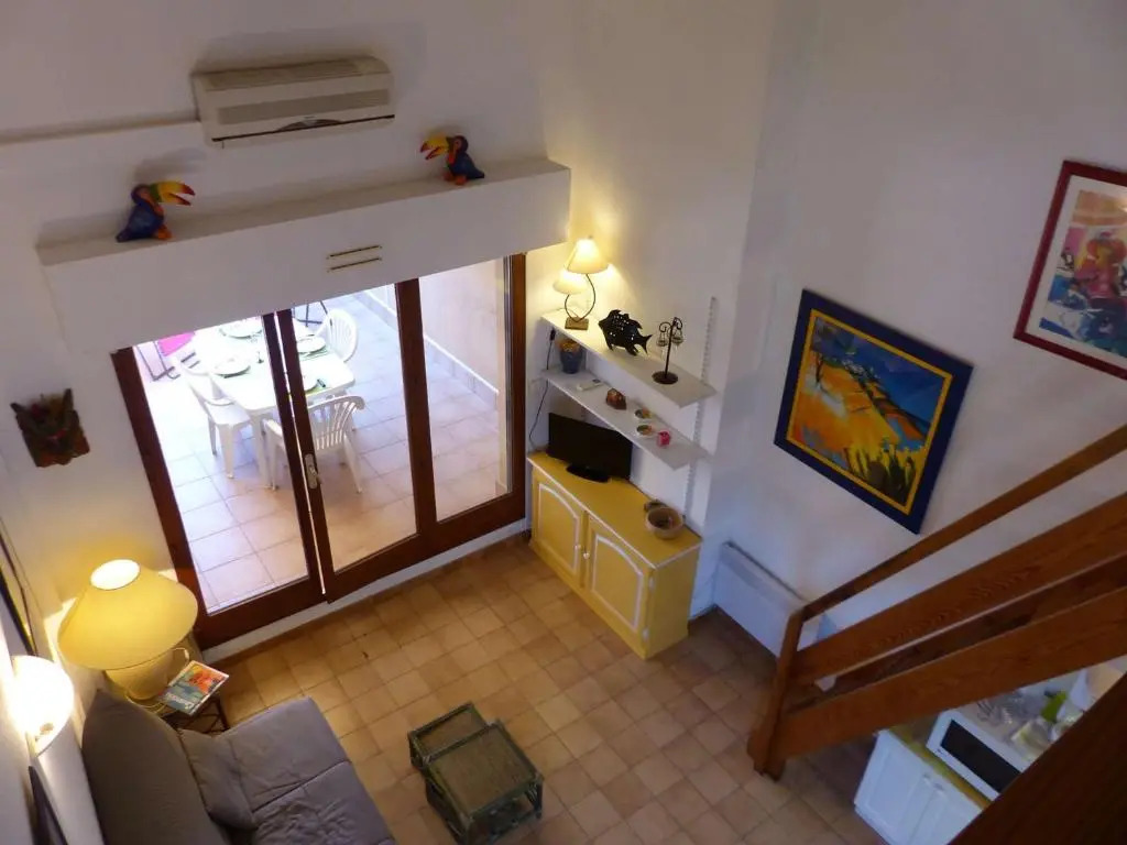 Appartement Le Lavandou, 1 pièce, 4 personnes - FR-1-308-80