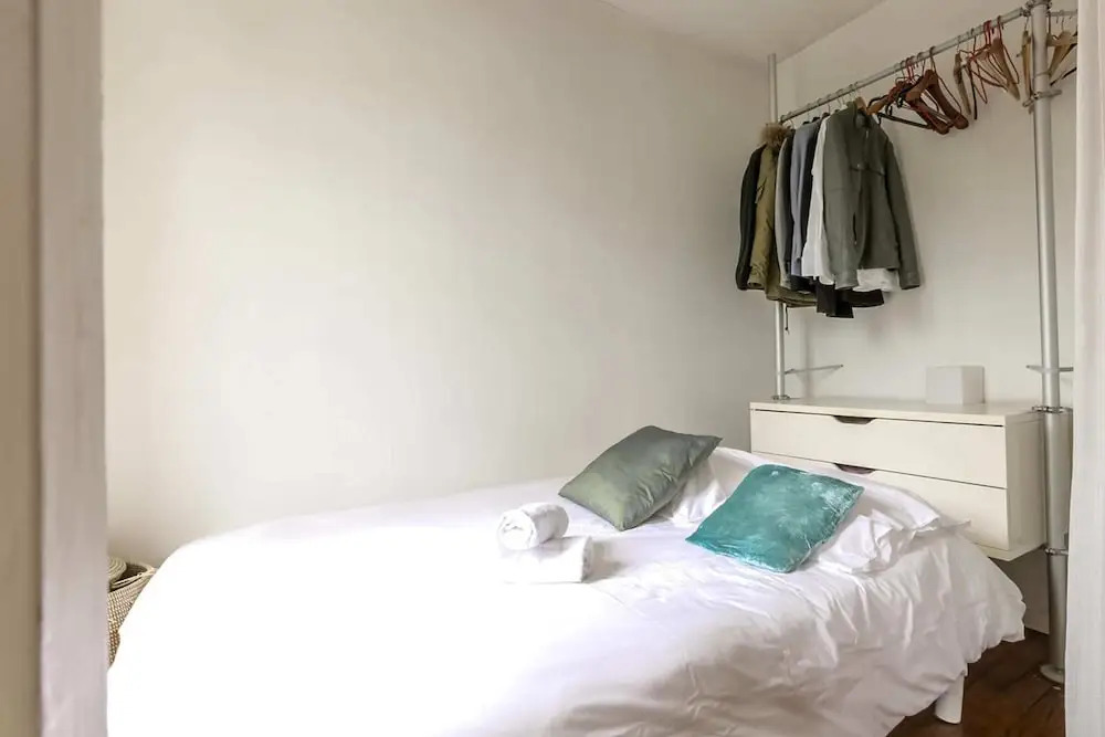 Spacious & Bright Apartment for 2 in Faidherbe/nation