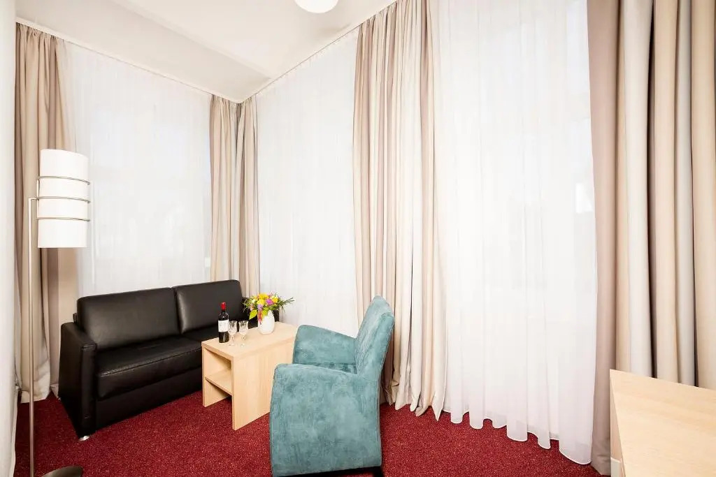 Garni Eden Hotels