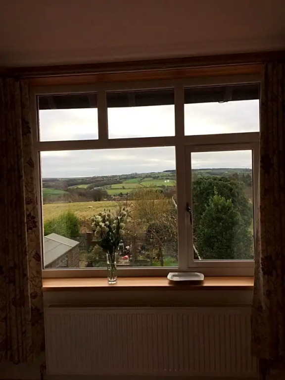 Mooredge Guest House