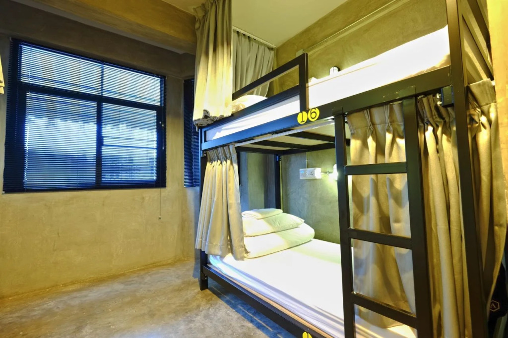 Banana Hostel