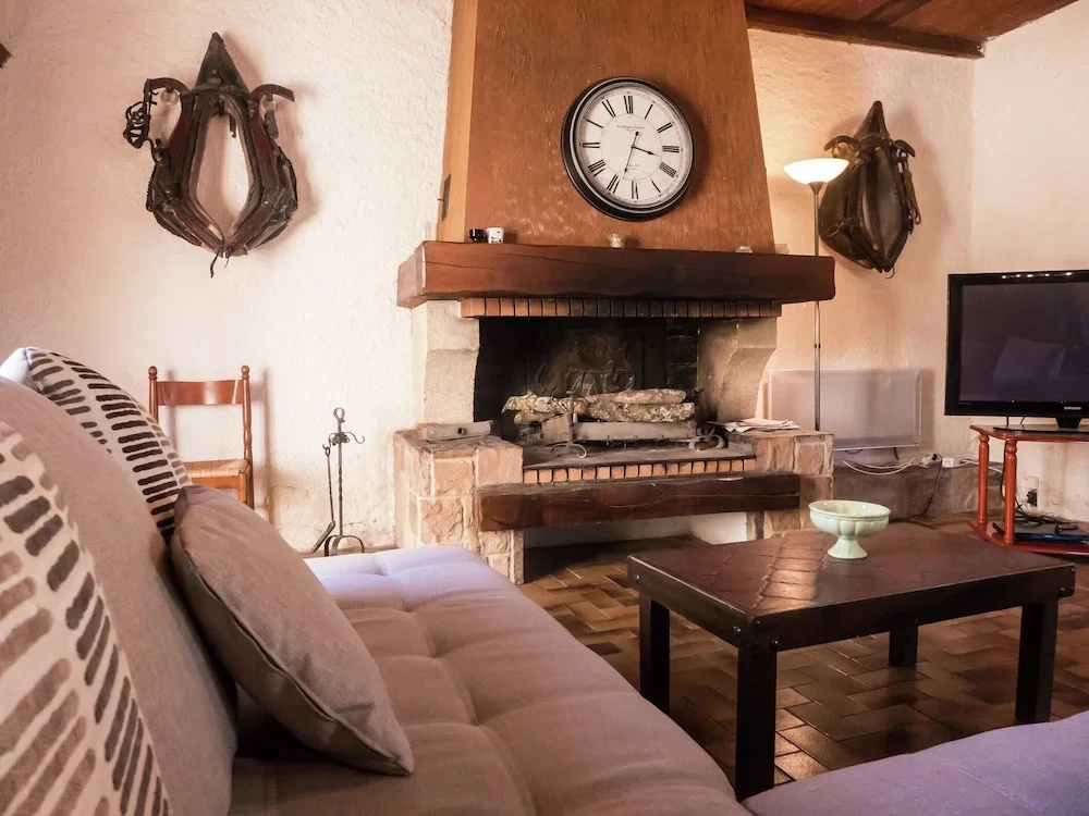 Holiday Home in Felines-minervois With Pool