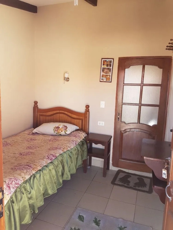 Alojamiento El Turista - Hostel