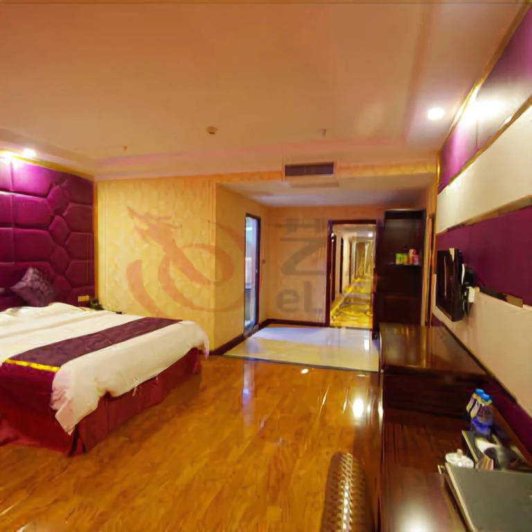 Lincheng Holiday Hotel
