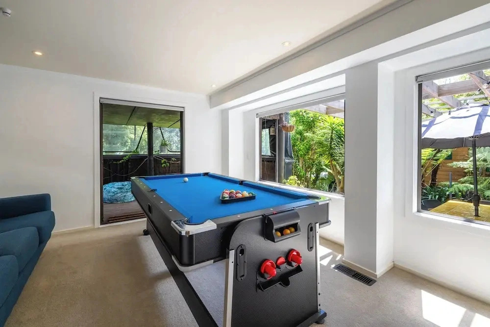 Villa De La Isla - Ocean Views Onetangi