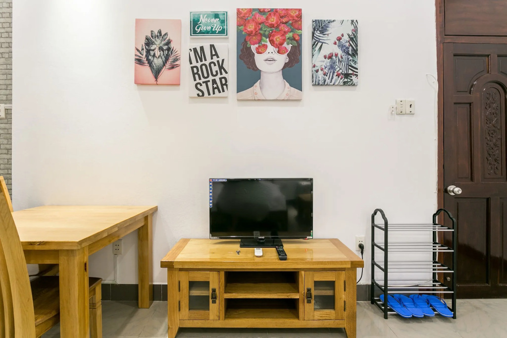 Halo Serviced Apartment