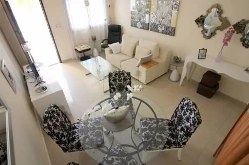 Gorgeous apartment in Albamar