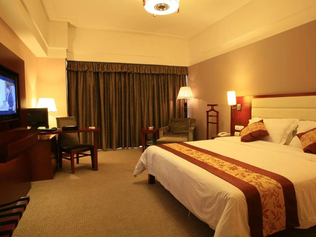Huayue Hotel