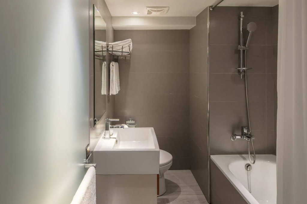 Urtrip Hotel