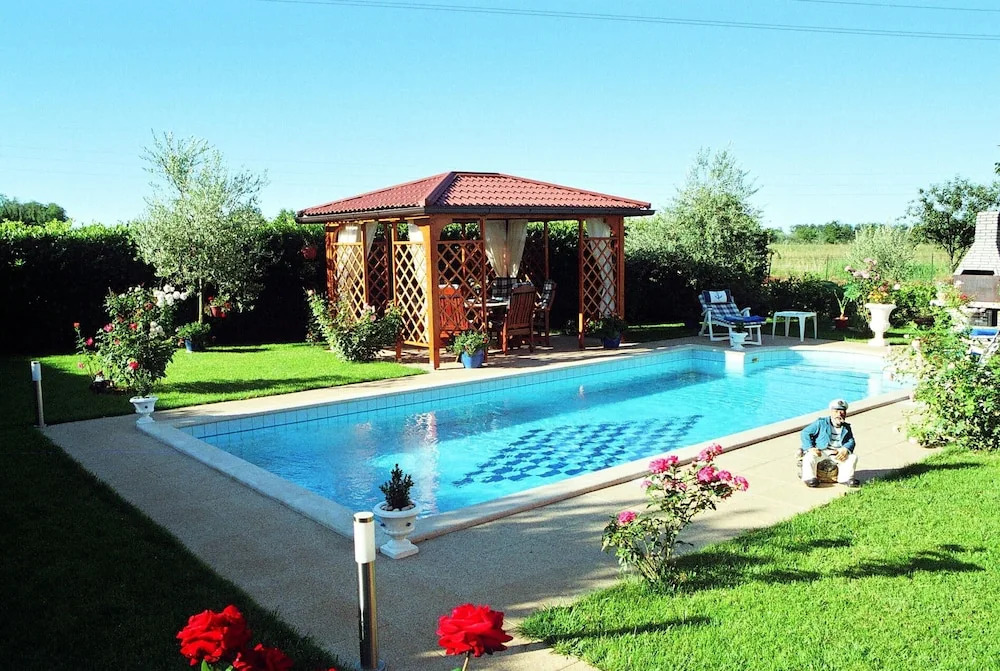 Charming villa in Umag with private pool