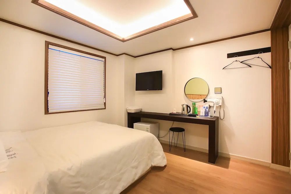 Seocho Denver