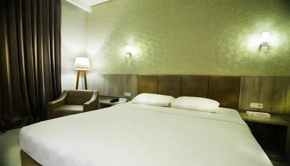 Raden Wijaya Hotel & Convention