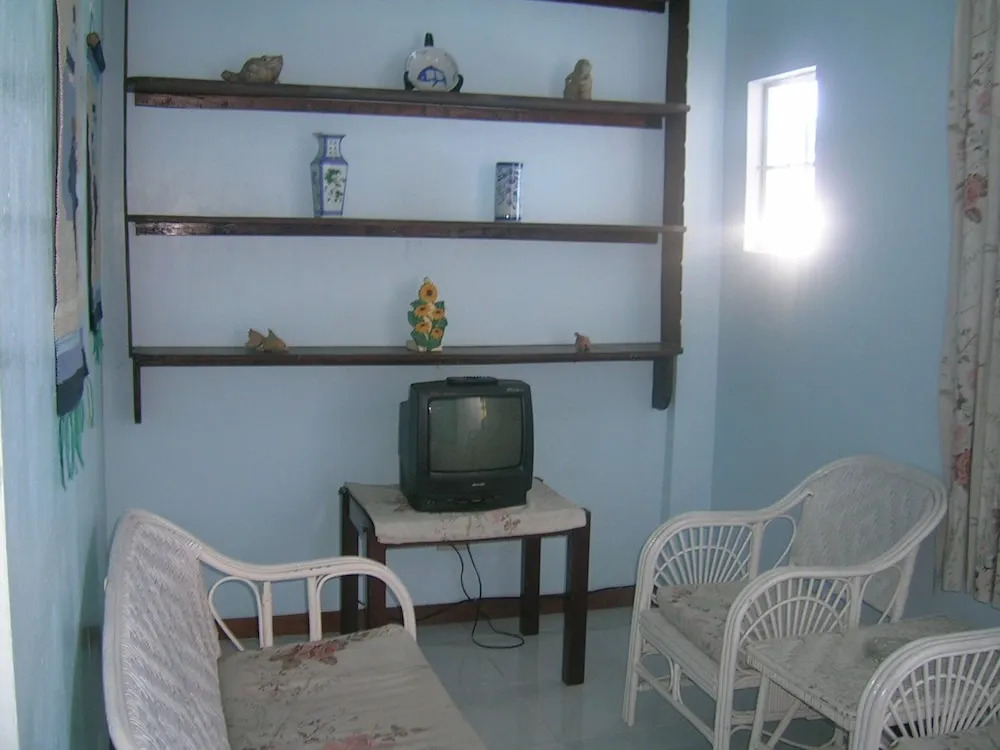 2BR Unit 5 Jefrell Apartments