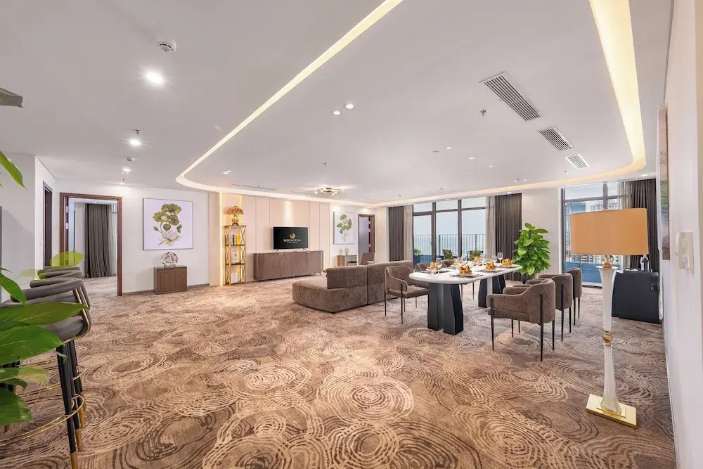 Nesta Celia Danang Hotel