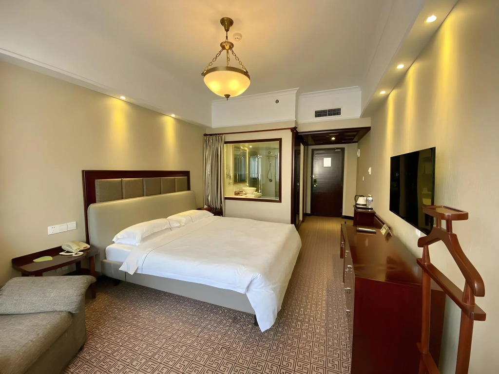 Grand Regency Hotel