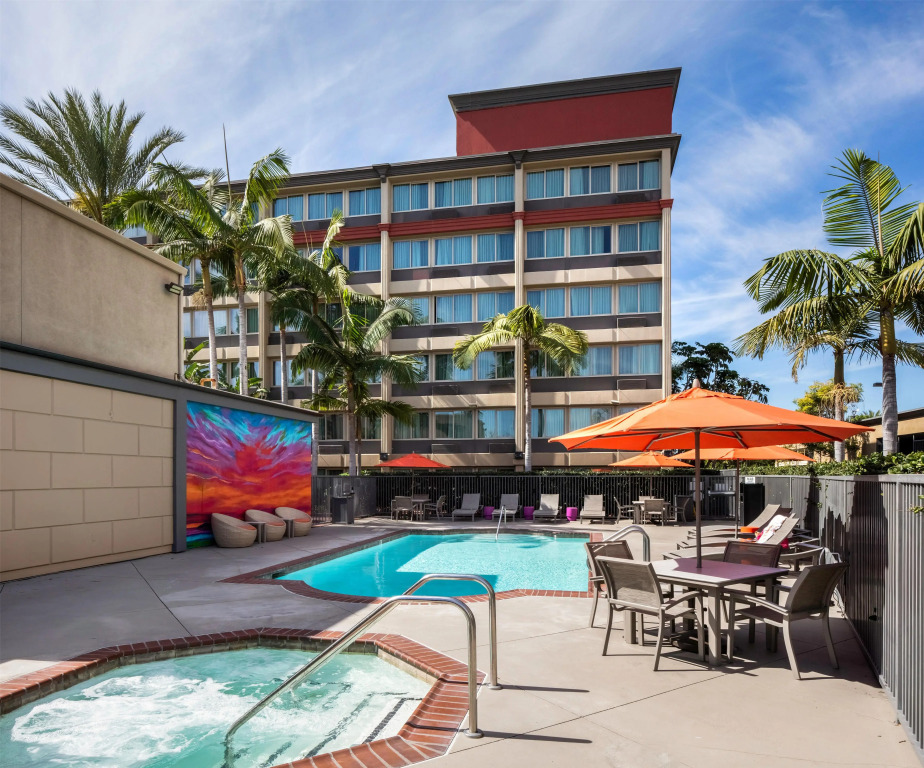 ALO Hotel by Ayres, Orange