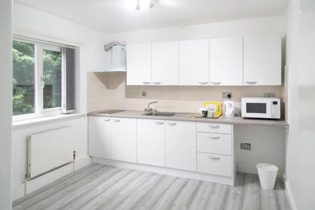 Hills View Apartments